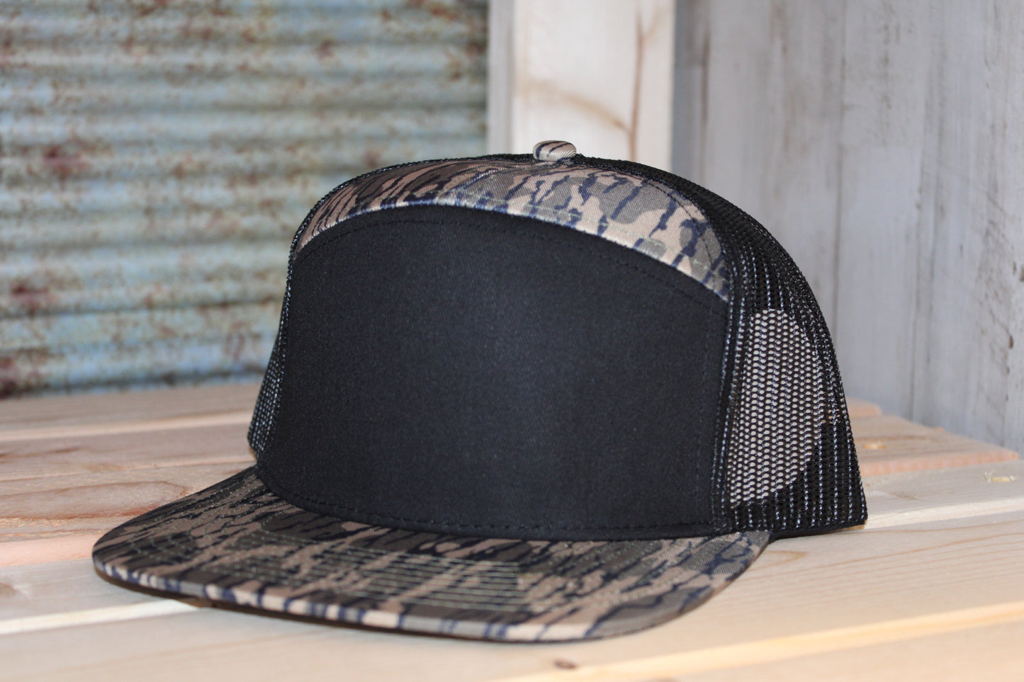 Timber Black Front